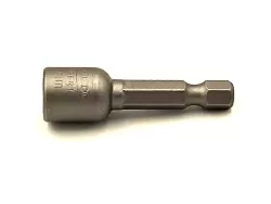 MN-16-008 4,8 és 5,5-ös csavarokhoz mágneses behajtóhegy 8 mm-es laptáv
